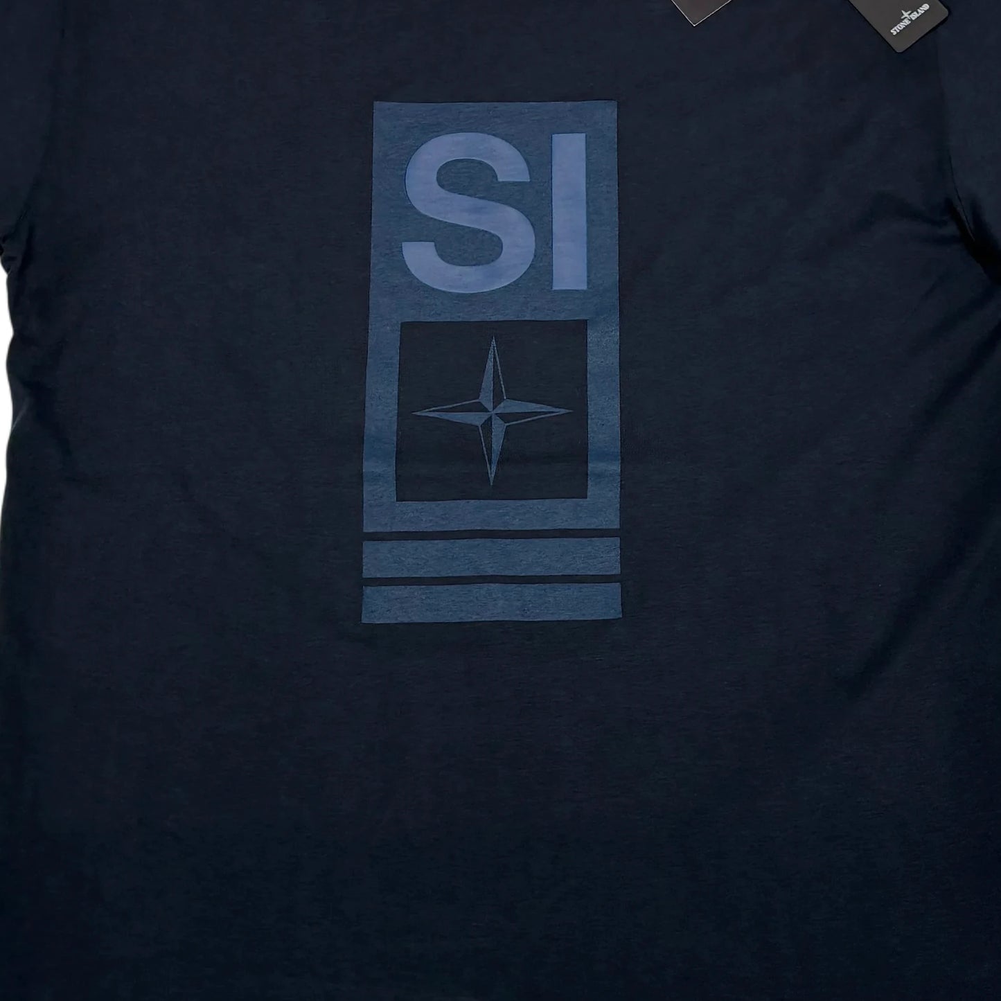 Stone Island Navy Logo Print Design T-shirt
