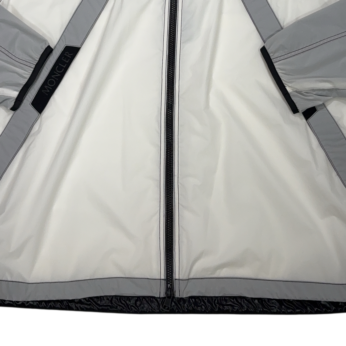 Moncler Doi Giubbotto White Jacket