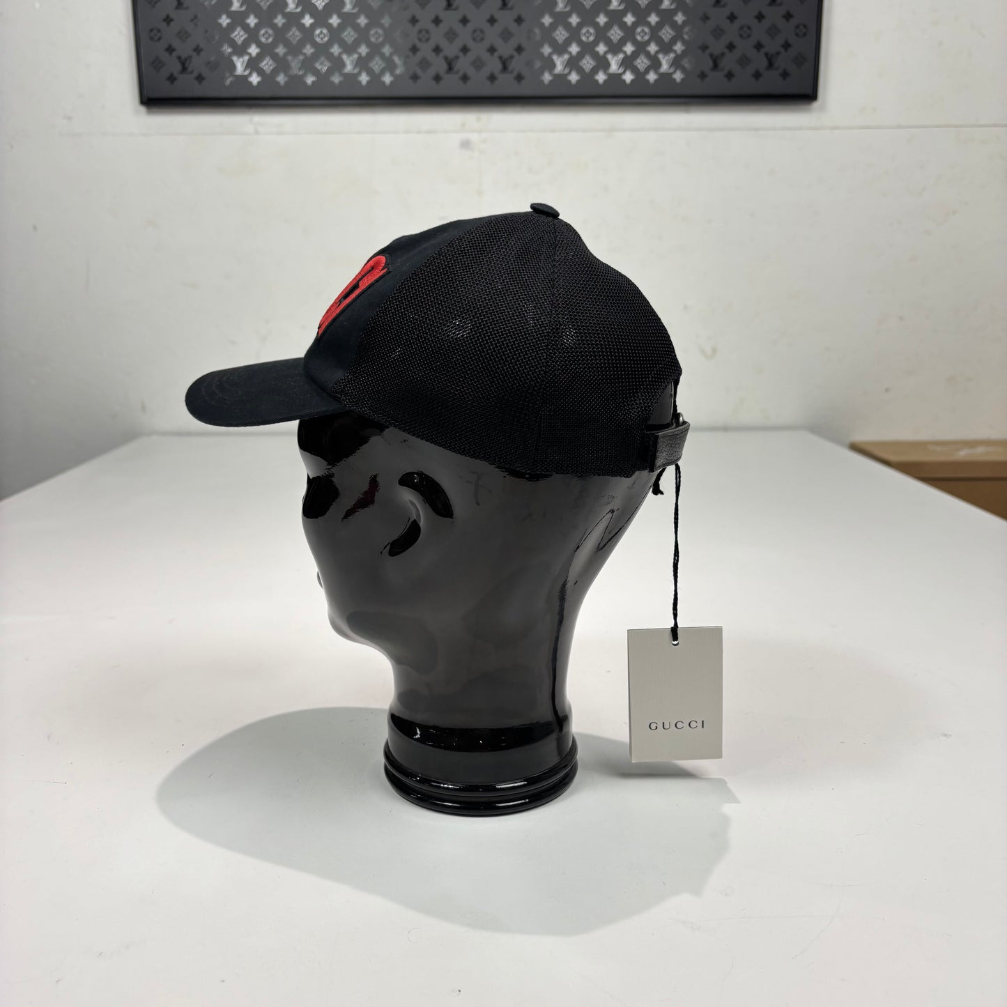 Gucci Black Logo Spell Out Embroidery Adjustable Hat