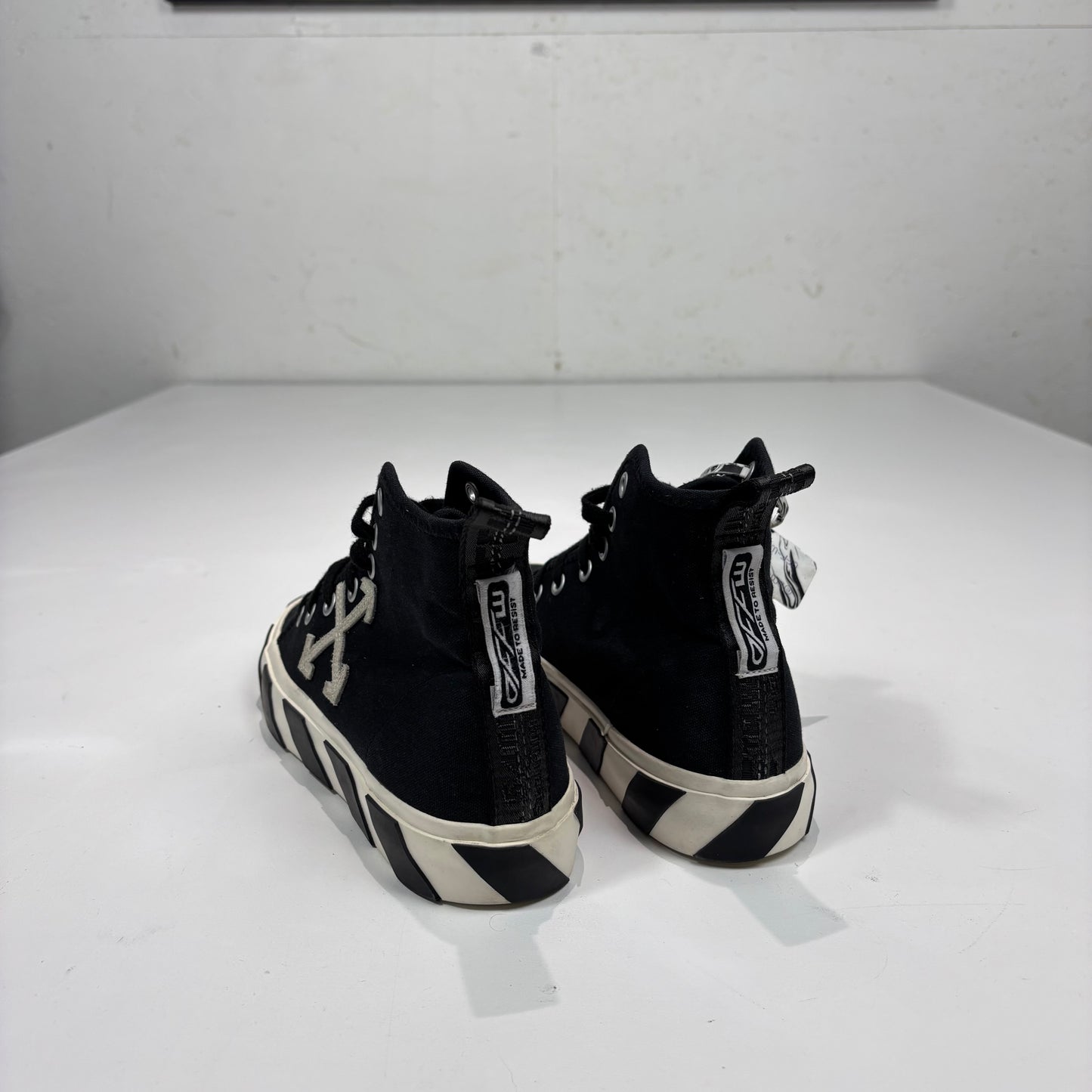 Off-White Black High Top Men’s Trainers