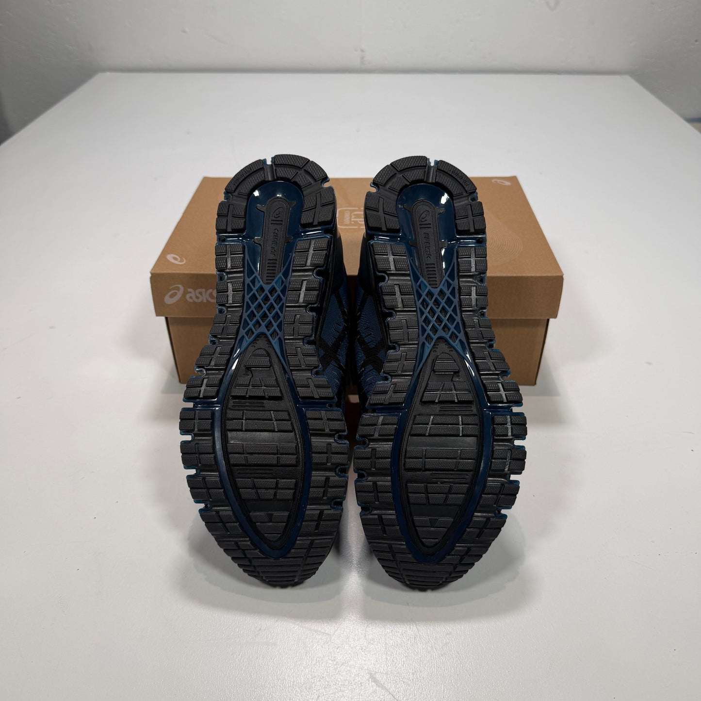 Cp company X Asics quantum gel 360s moroccan blue