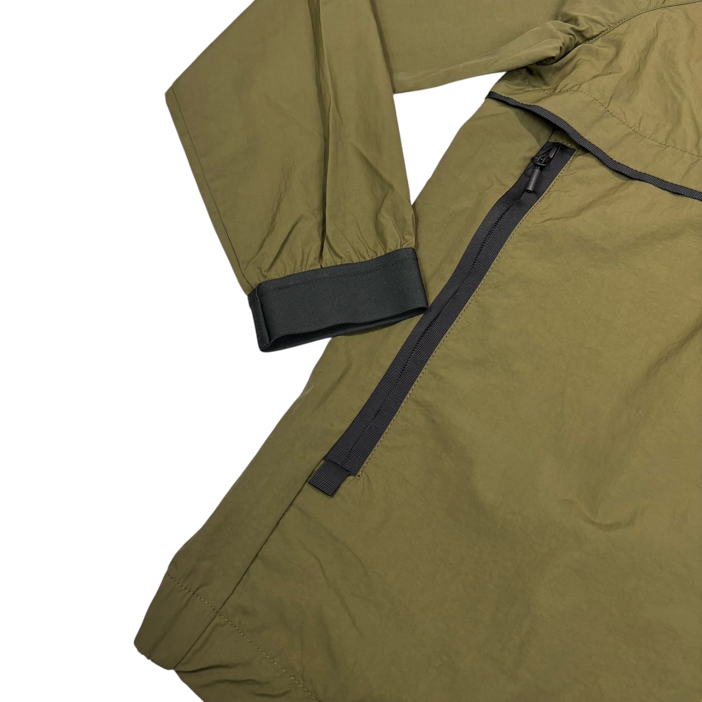 Canada Goose Military Green Lightweight Men’s Ventilated Jacket