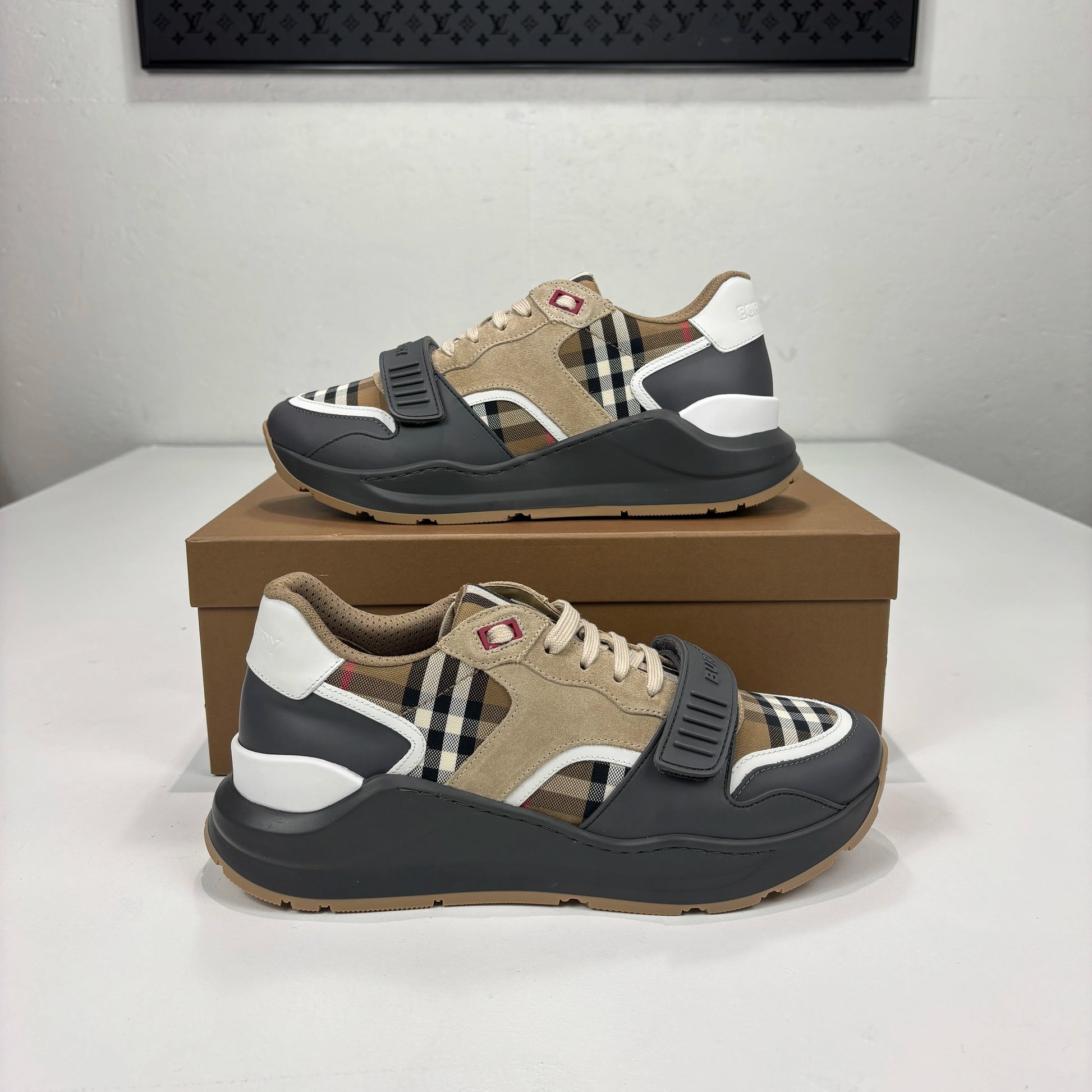 Burberry Beige Ramsey Check Trainers