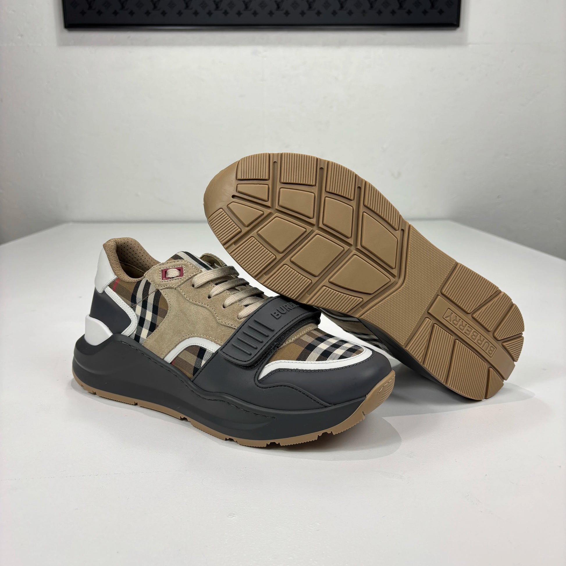 Burberry Beige Ramsey Check Trainers