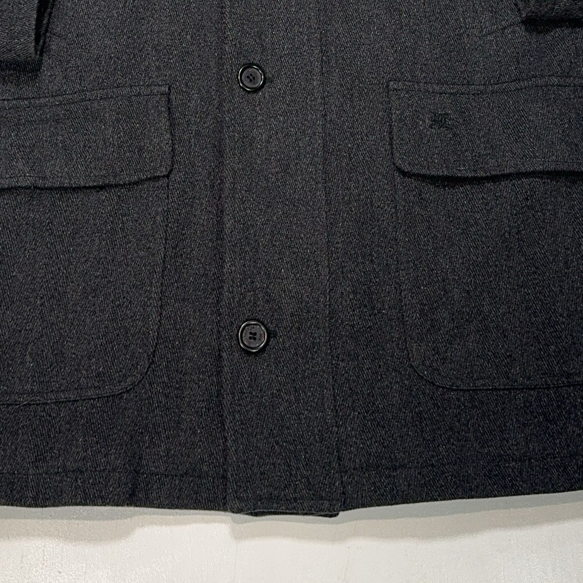 Burberry Vinatge Checkered Coat – Grey