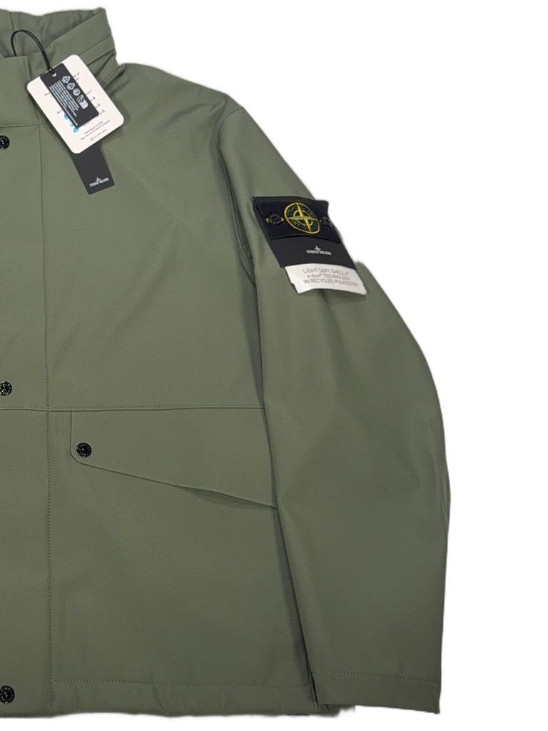 Stone Island Light Soft Shell-R Jacket – Green