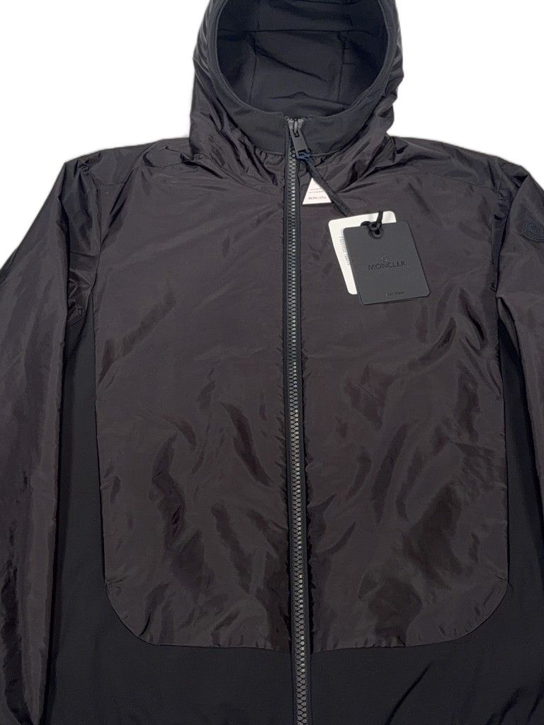 Moncler Lightweight Hooded Zip Jacket – Black