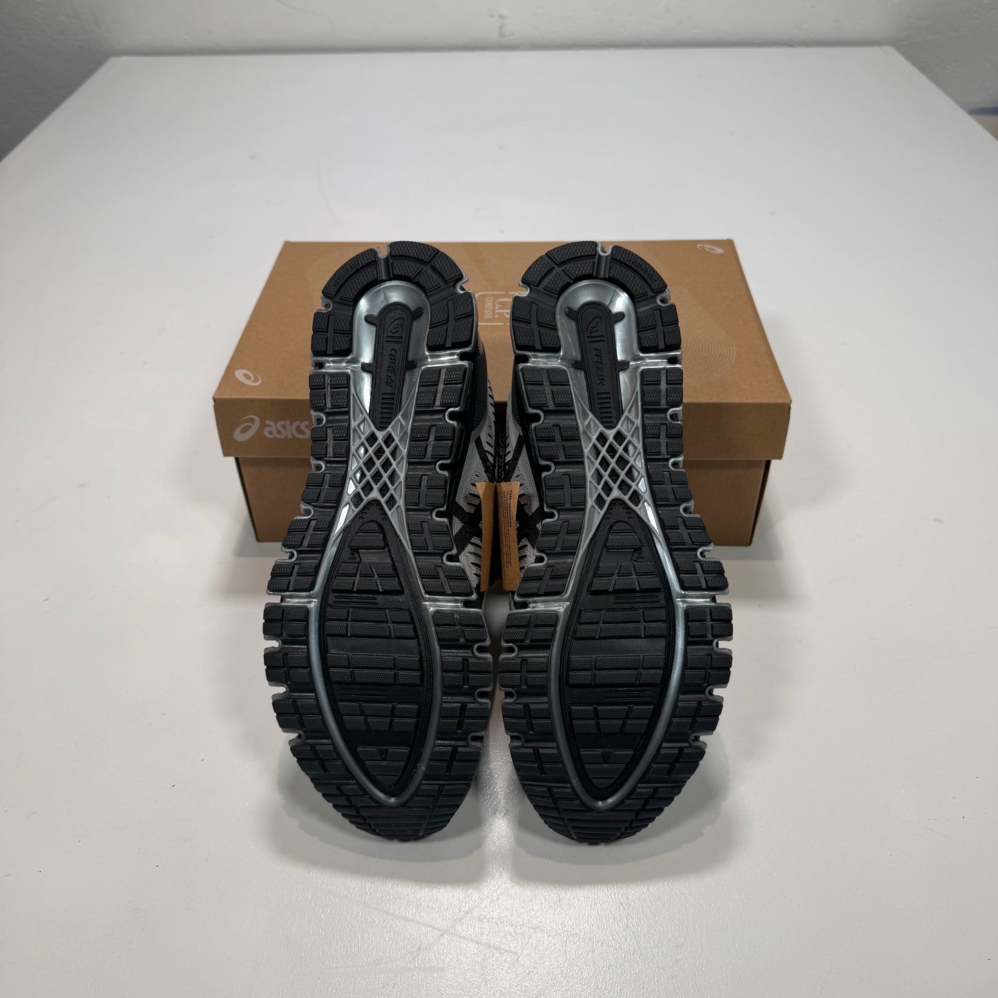 Cp company X Asics quantum gel 360s pure silver