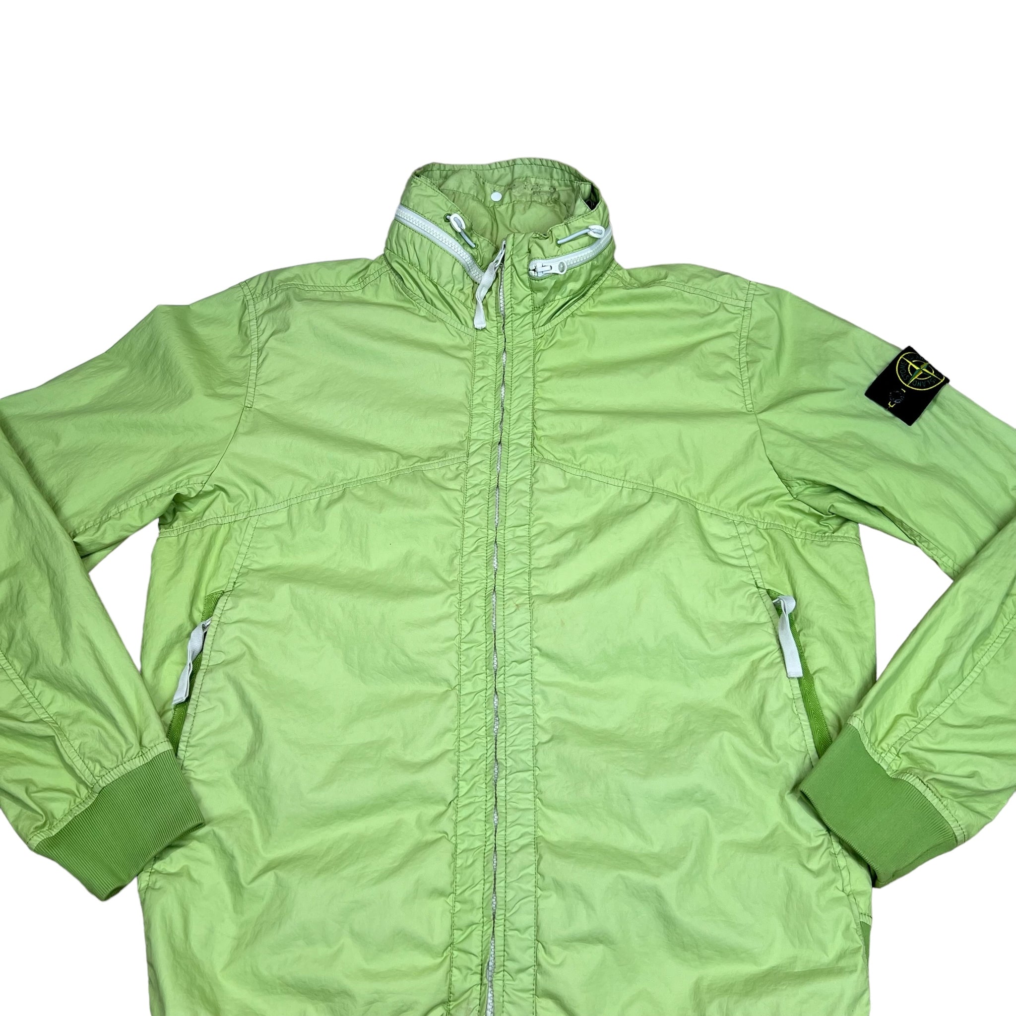 8F17CE72-C387-4ACE-B2C8- 