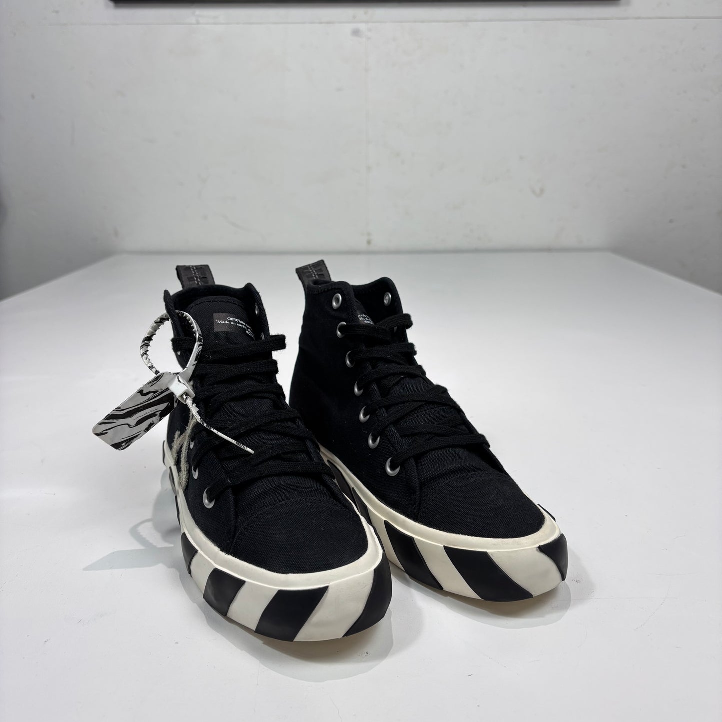 Off-White Black High Top Men’s Trainers