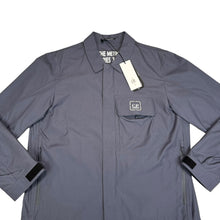 Load image into Gallery viewer, CP Company Total Eclipse Blue Metropolis Series HYST Tela Waterproof Logo-Print Overshirt Jacket
