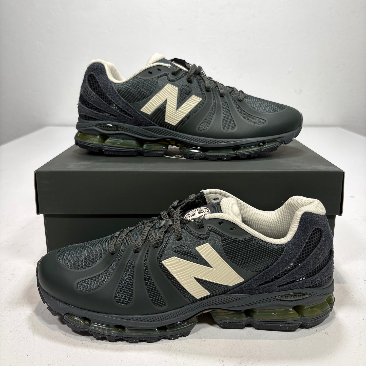 Stone Island X Deep Forest New balance 1890