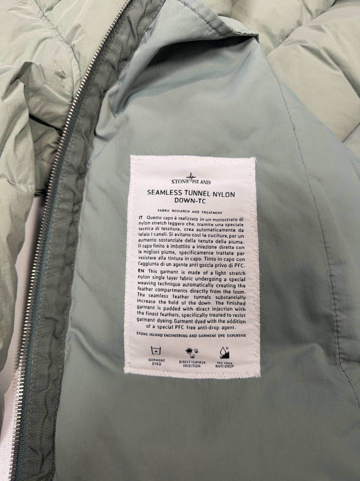 Stone Island Seamless Tunnel Nylon Down-TC Hooded Jacket – Green