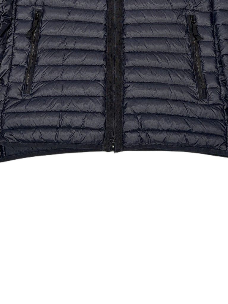 Stone Island Loom Woven Chambers Hooded Quilted Puffer Jacket – Navy