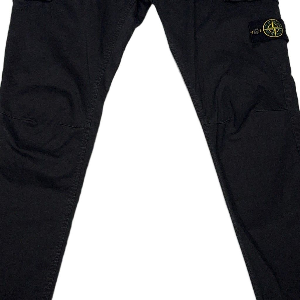 Stone Island Cargo Trousers – Black